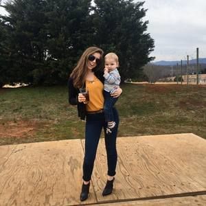 Meet your Posher, Lilly